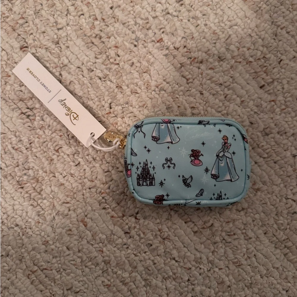 2026 NWT SCL x Disney Cinderella Micro Pouch - Picture 2 of 2
